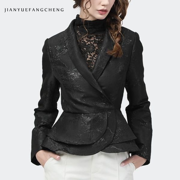 fashion jacquard women blazer vintage long sleeve high waist slim spliced ladies office blazers elegant short plus size coats1, White;black
fashion jacquard women blazer vintage long sleeve high waist slim spliced ladies office blazers elegant short plus size coats1, White;black