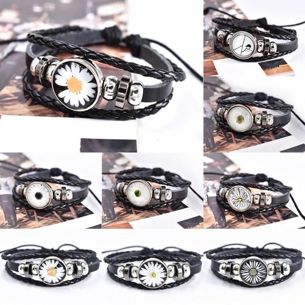 korean version of quanzhilong's same style daisy woven with adjustable luminous glass braceletluminous bracelet multilayer leather brac, Golden;silver
korean version of quanzhilong's same style daisy woven with adjustable luminous glass braceletluminous bracelet multilayer leather brac, Golden;silver