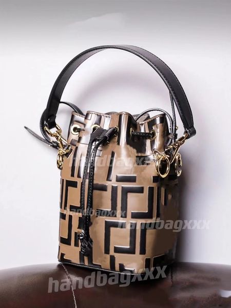 hbp popular women's small bag women's summer european and american fashion one shoulder portable messenger bag
hbp popular women's small bag women's summer european and american fashion one shoulder portable messenger bag