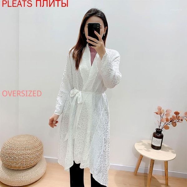 miyake pleated white coat autumn and winter new heavy industry embossed windbreaker looks thin pleated trench coat1, Tan;black
miyake pleated white coat autumn and winter new heavy industry embossed windbreaker looks thin pleated trench coat1, Tan;black