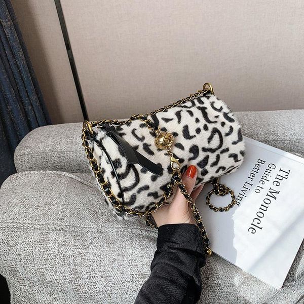 cross body 2021 plush leopard print one-shoulder fur bag trendy stiletto women's fashion chain cylinder
cross body 2021 plush leopard print one-shoulder fur bag trendy stiletto women's fashion chain cylinder