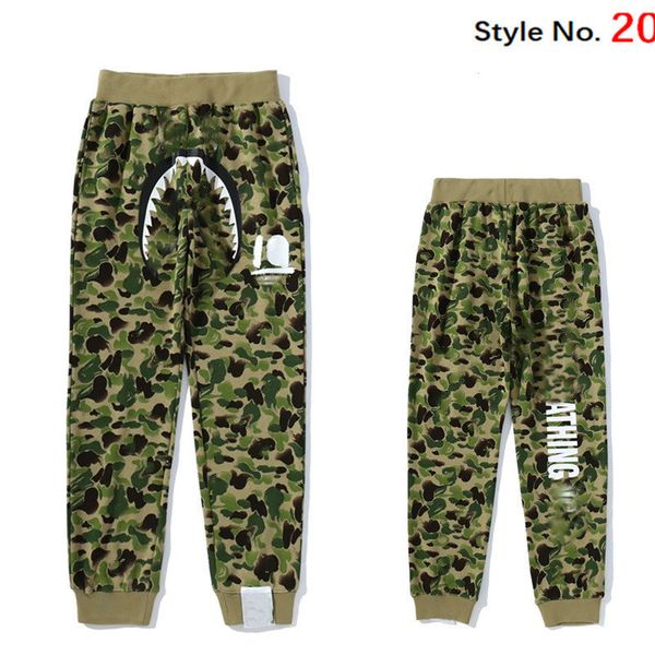 2021 mens sport pants space cotton trousers men tracksuit bottoms mens joggers tech fleece camo pants with box, Black
2021 mens sport pants space cotton trousers men tracksuit bottoms mens joggers tech fleece camo pants with box, Black