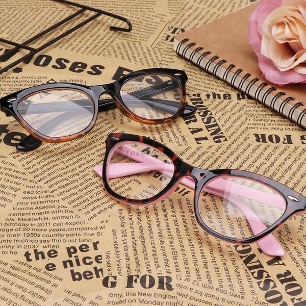 newclassic womens cat eye reading glasses flower print vintage reader presbyopic eyeglasses clear lens+1.0+1.5+2.0+ 2.5+3.52021
newclassic womens cat eye reading glasses flower print vintage reader presbyopic eyeglasses clear lens+1.0+1.5+2.0+ 2.5+3.52021