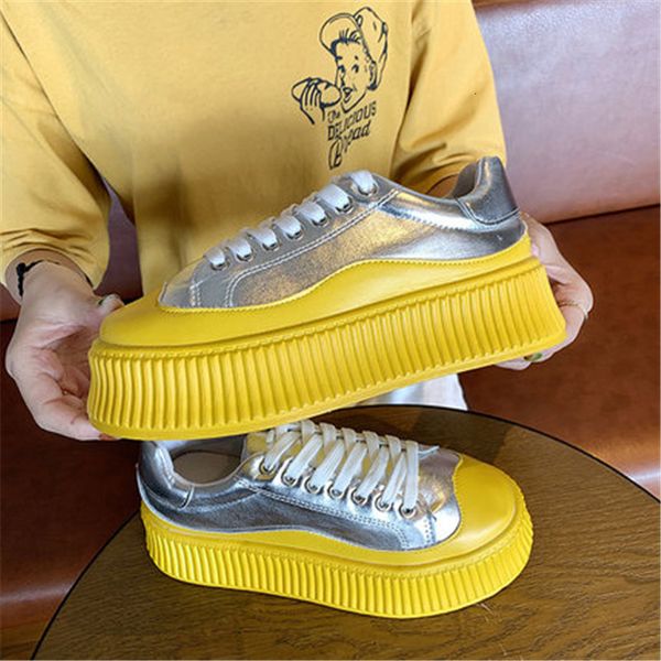 2021 new white lace-up formers chunky mode parent female tennis respirable in the air of women dutch casual shoes awti, Black;white
2021 new white lace-up formers chunky mode parent female tennis respirable in the air of women dutch casual shoes awti, Black;white