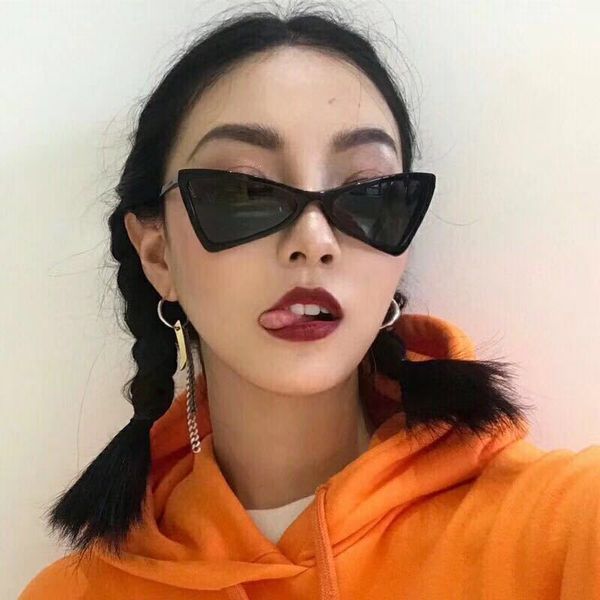 cool and bow type p taking thin sunglasses light night shop style glasses, White;black
cool and bow type p taking thin sunglasses light night shop style glasses, White;black