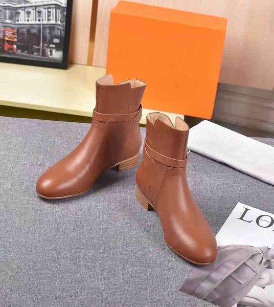 fashion lady winter ankles boot buckles kelly martin boots brown,black leather women ankle bootie chunky heels perfect quality knight
fashion lady winter ankles boot buckles kelly martin boots brown,black leather women ankle bootie chunky heels perfect quality knight