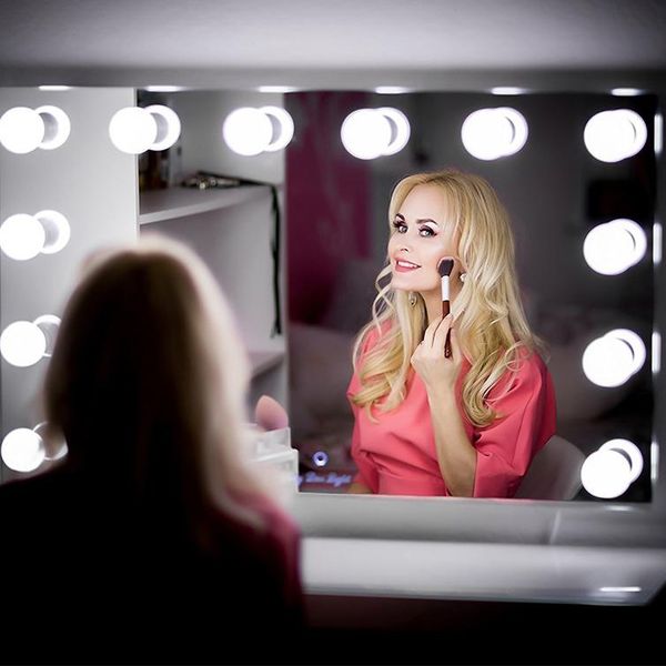 мода светодиодный usb 10v комод бесступенчатая затемнение makeup зеркало фары стены спальни стены свет зарядки столе для настольного настоль
мода светодиодный usb 10v комод бесступенчатая затемнение makeup зеркало фары стены спальни стены свет зарядки столе для настольного настоль