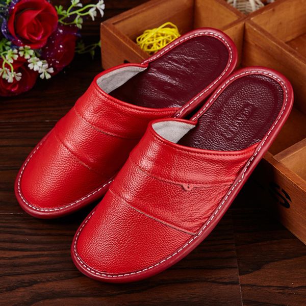 mntrerm new spring slippers 2020 women leather shoes casual sneakers for home indoor slipper pantufas non-slip woman floor shoes x1020, Black
mntrerm new spring slippers 2020 women leather shoes casual sneakers for home indoor slipper pantufas non-slip woman floor shoes x1020, Black