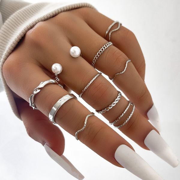 10pcs/set trendy personality twist wave knuckle ring set women fashion silver color pearl alloy wedding engagement finger rings
10pcs/set trendy personality twist wave knuckle ring set women fashion silver color pearl alloy wedding engagement finger rings