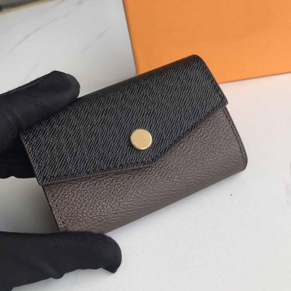 2020 new fashion designer woman small wallet for woman borwn flap wallet credit card mini coin purse with box hipping
2020 new fashion designer woman small wallet for woman borwn flap wallet credit card mini coin purse with box hipping