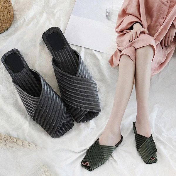 2020 Women Flat Summer Suede Sandals Peep Toe Sandals Slip On Flats Female Fashion Comfortable Patry Shoes Ladies Footwear #6f6F, Black
2020 Women Flat Summer Suede Sandals Peep Toe Sandals Slip On Flats Female Fashion Comfortable Patry Shoes Ladies Footwear #6f6F, Black