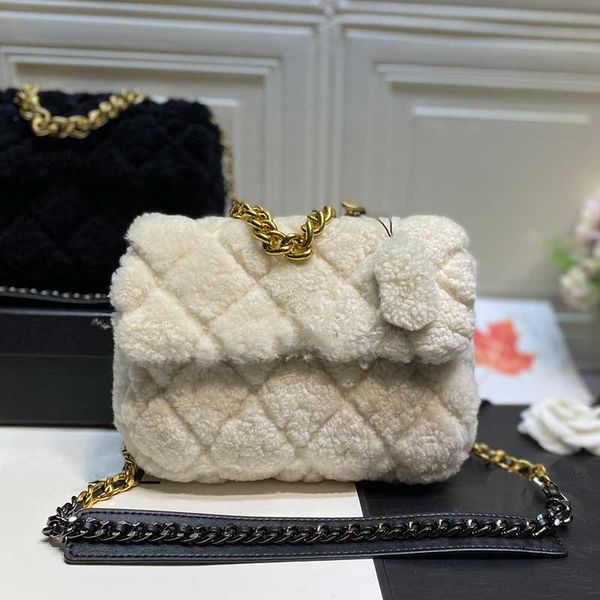 2020 ladies fluffy bag shoulder messenger bag fashion men and women famous designer chain handbag wallet high quality
2020 ladies fluffy bag shoulder messenger bag fashion men and women famous designer chain handbag wallet high quality