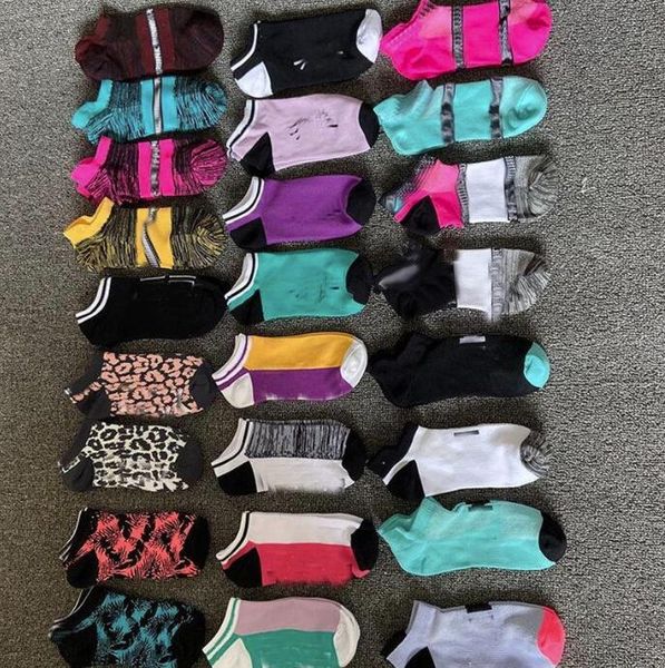 pink black socks cotton short ankle socks sports basketball soccer teenagers cheerleader new sytle girls women sock with tags fy7198
pink black socks cotton short ankle socks sports basketball soccer teenagers cheerleader new sytle girls women sock with tags fy7198