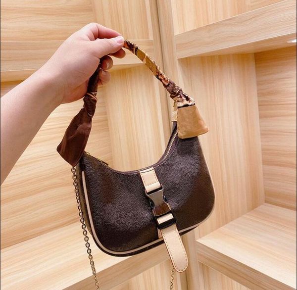 2020 fashion totes women handbags locky bb ladies purse shoulder bag women purse lady bag
2020 fashion totes women handbags locky bb ladies purse shoulder bag women purse lady bag