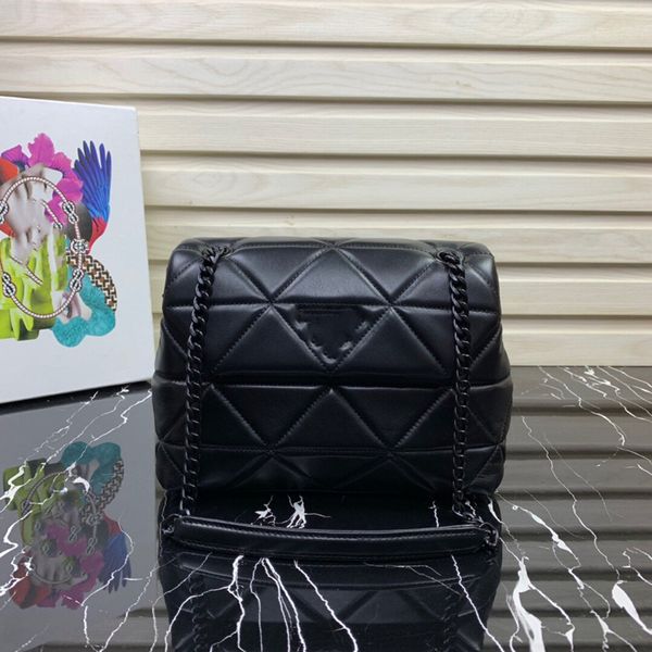 handbag fashion bags lady beautiful bags shoulder bag lady genuine leather handbag with letters handbag crossbody bag for women famous bags
handbag fashion bags lady beautiful bags shoulder bag lady genuine leather handbag with letters handbag crossbody bag for women famous bags