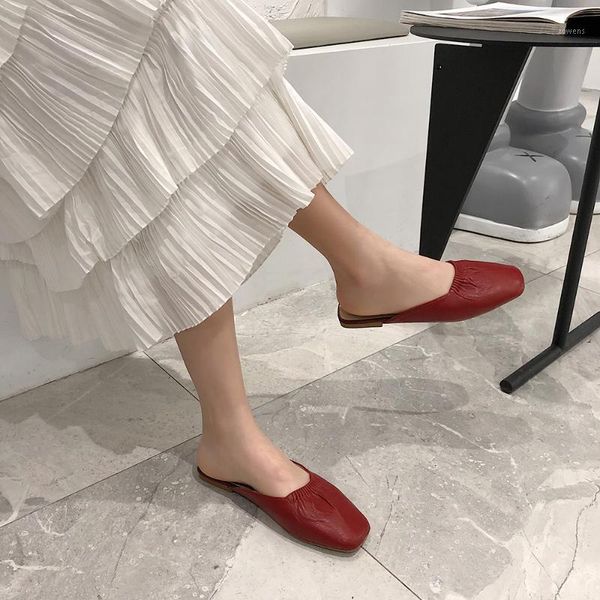 slippers women wear 2020 summer new korean version of the wild pleated baotou half drag simple and comfortable cool tide1, Black
slippers women wear 2020 summer new korean version of the wild pleated baotou half drag simple and comfortable cool tide1, Black