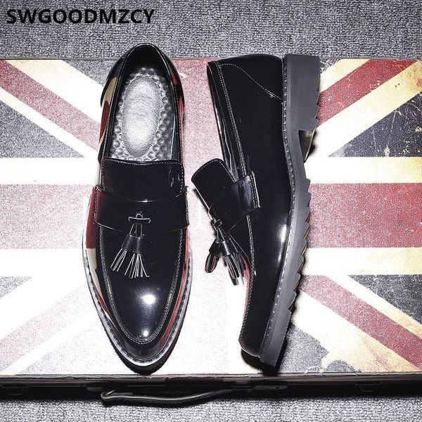 dress shoes men formal loafers men wedding shoes coiffeur italian brand designer classic sepatu slip on pria ayakkabi, Black
dress shoes men formal loafers men wedding shoes coiffeur italian brand designer classic sepatu slip on pria ayakkabi, Black
