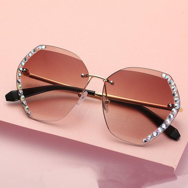 sunglasses 2021 diamonds shiny 4-color metal rimless women's glasses fashion travel sun uv400, White;black
sunglasses 2021 diamonds shiny 4-color metal rimless women's glasses fashion travel sun uv400, White;black