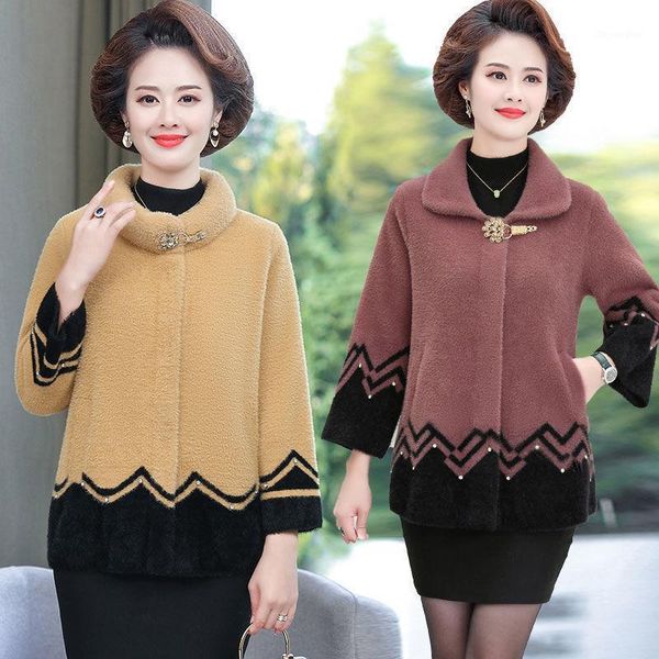 2020 women autumn winter jacket new female imitation mink cashmere coat noble middle-aged mother fur overcoat a5101, Black
2020 women autumn winter jacket new female imitation mink cashmere coat noble middle-aged mother fur overcoat a5101, Black