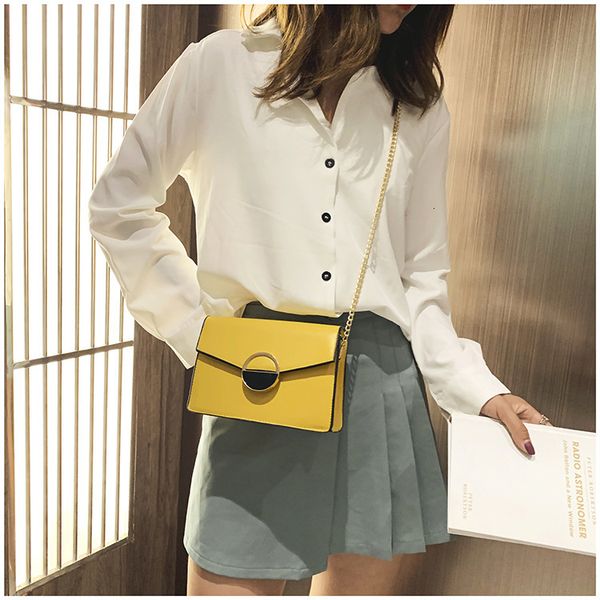 2020 women fashion pu leather cross body bags chain shoulder bag ladies solid color lightweight buckle square purse handbag, Red;black
2020 women fashion pu leather cross body bags chain shoulder bag ladies solid color lightweight buckle square purse handbag, Red;black