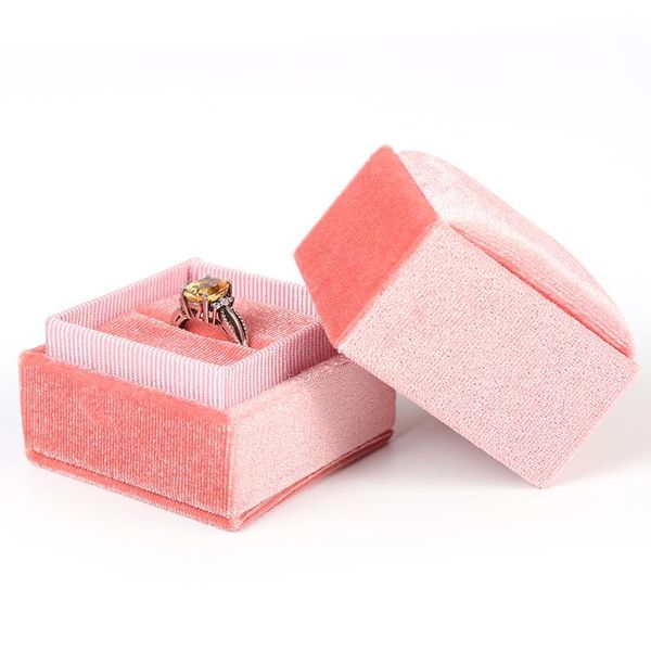 new velvet pink wedding ring jewelry display gift packaging box six colors for female earrings necklaces jewellery organizers, Pink;blue
new velvet pink wedding ring jewelry display gift packaging box six colors for female earrings necklaces jewellery organizers, Pink;blue