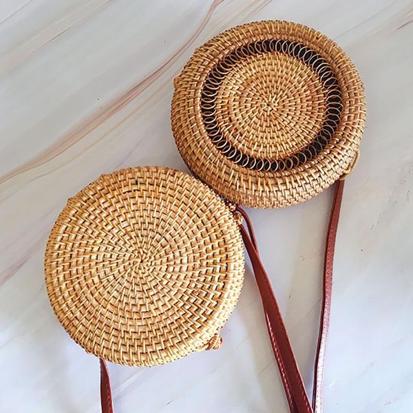summer beach handbag 2020 mini circle rattan bag women bali hand-woven round retro straw crossbody bag casual shoulder
summer beach handbag 2020 mini circle rattan bag women bali hand-woven round retro straw crossbody bag casual shoulder