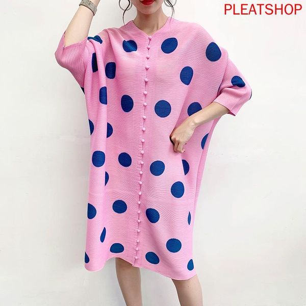 women's trench coats miyake pleated polka dot coat 2021 summer style mid- length pink cardigan slimming elegant plus-sized windbreaker1, Tan;black
women's trench coats miyake pleated polka dot coat 2021 summer style mid- length pink cardigan slimming elegant plus-sized windbreaker1, Tan;black