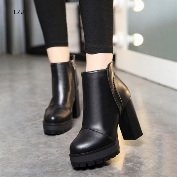 2020 women autumn short boots square heel platform female shoes super high heels winter ankle, Black
2020 women autumn short boots square heel platform female shoes super high heels winter ankle, Black