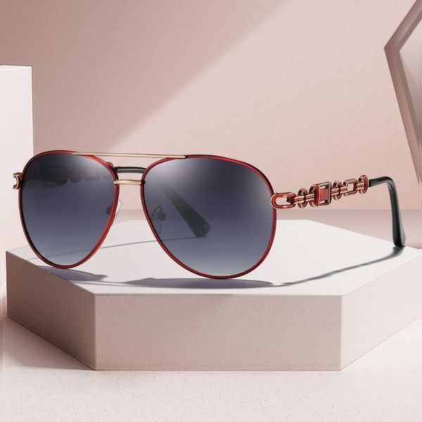 women polarized sunglasses brand designer vintage metal hollow lady driving sun glasses uv400 shades eyewear gafas de sol mujer, White;black
women polarized sunglasses brand designer vintage metal hollow lady driving sun glasses uv400 shades eyewear gafas de sol mujer, White;black