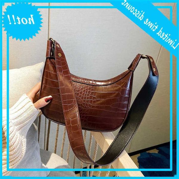 2019 new simple pu crocodile pattern versatile dumplings for women