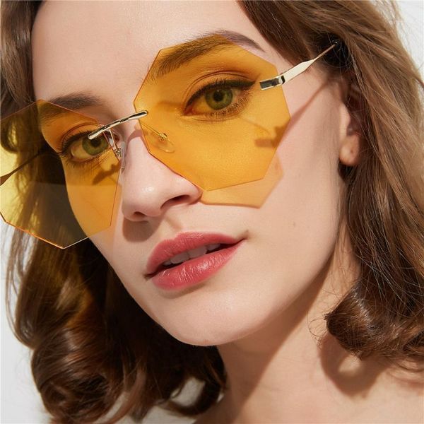 sunglasses oversized women men rimless ocean lens big metal frame sun glasses vintage gradient sunlasses eyewear shades1, White;black
sunglasses oversized women men rimless ocean lens big metal frame sun glasses vintage gradient sunlasses eyewear shades1, White;black