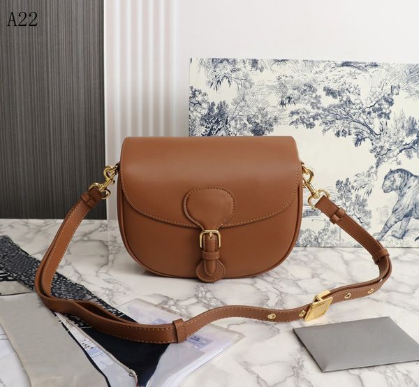 women favorite bag geniune leather crossbody bag reverse print shoulder bags wallet purses vintage clutches colored letters 04
women favorite bag geniune leather crossbody bag reverse print shoulder bags wallet purses vintage clutches colored letters 04