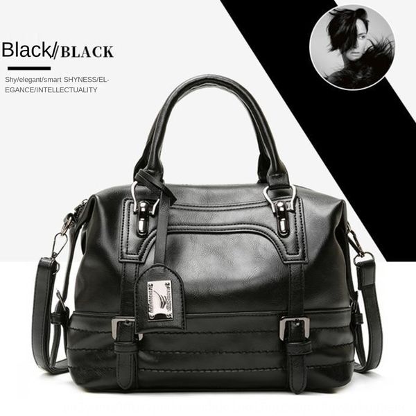 fashionable handwomen's oil wax leather single shoulder straddle for women fashionable hand handwomen's oil wax leather single sho