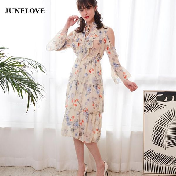 junelove 2020 spring print chiffon dress women cold shoulder dress casual floral lace up hollow out vestidos, Black;gray
junelove 2020 spring print chiffon dress women cold shoulder dress casual floral lace up hollow out vestidos, Black;gray