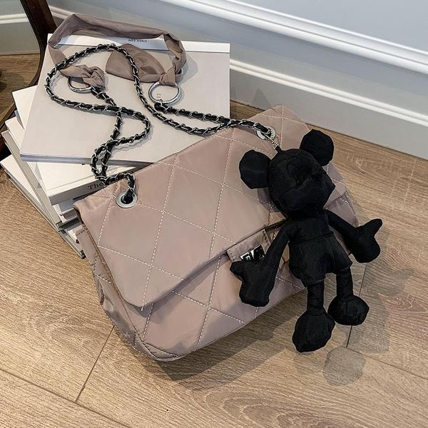 diamond large capacity bag women's bag new stylish good texture all-matching girlish messenger shoulder underarm flap small
diamond large capacity bag women's bag new stylish good texture all-matching girlish messenger shoulder underarm flap small