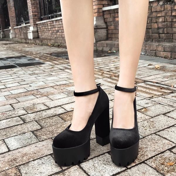 ymechic concise platform women pumps 2021 autumn crystal high heels round toe rubber solid flock black party women shoes new
ymechic concise platform women pumps 2021 autumn crystal high heels round toe rubber solid flock black party women shoes new