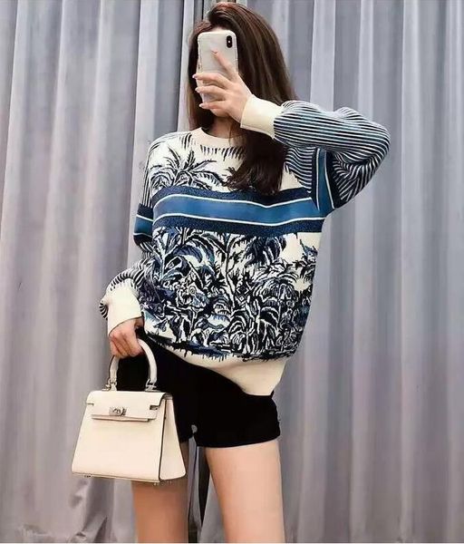 sss. high end fashion women's sweater letter jacquard temperament youth leisure round neck pullover s-l, White;black
sss. high end fashion women's sweater letter jacquard temperament youth leisure round neck pullover s-l, White;black