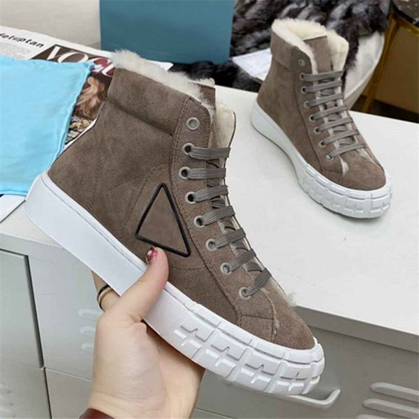 new 2021 skin woman suede ankle lace-up snow winter boots casual high shoes apartment 87t1, Black
new 2021 skin woman suede ankle lace-up snow winter boots casual high shoes apartment 87t1, Black