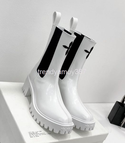boots star's same motor vehicle boots high tube thick heel square head cow leather willow nail wandering motorcycle women's are, Black
boots star's same motor vehicle boots high tube thick heel square head cow leather willow nail wandering motorcycle women's are, Black