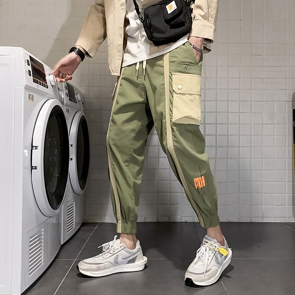 2020 new hip-hop streetwear tie-foot jogging casual sports pants men's fashion pocket overalls, Black
2020 new hip-hop streetwear tie-foot jogging casual sports pants men's fashion pocket overalls, Black