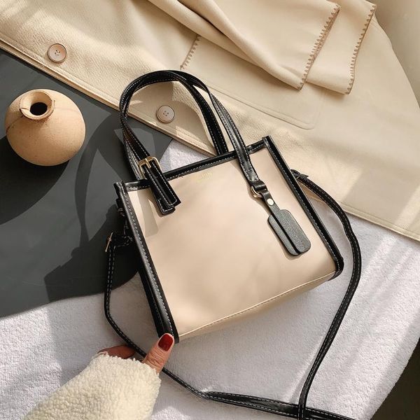 cross body solid color shoulder messenger bag street women handbags totes bags fashion simple pu leather crossbody clutch
cross body solid color shoulder messenger bag street women handbags totes bags fashion simple pu leather crossbody clutch