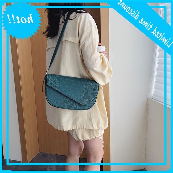 new 2020 spring and summer net red crocodile saddle texture small women's fashion one shoulder messenger bag
new 2020 spring and summer net red crocodile saddle texture small women's fashion one shoulder messenger bag
