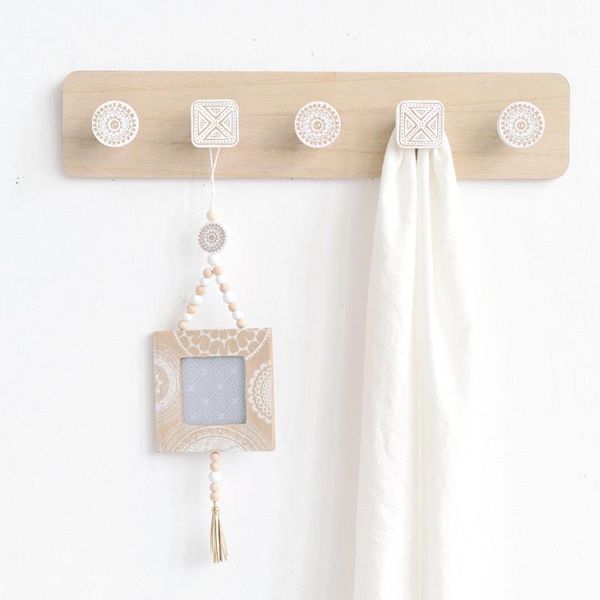 nordic wood coat hanger wall hook home decorative clothes hangers key holder wall mounted coat rack key hanger shelf1
nordic wood coat hanger wall hook home decorative clothes hangers key holder wall mounted coat rack key hanger shelf1