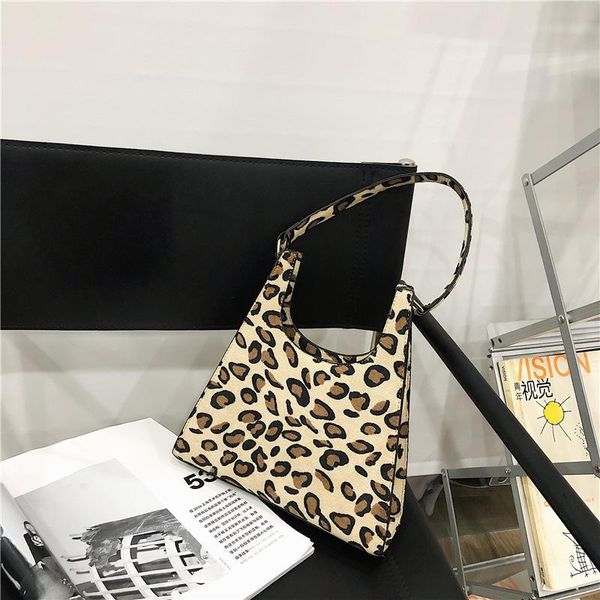 vintage winter zebra pattern underarm bags retro baguette armpit bag women luxury handbag leopard pattern brand casual clutch
vintage winter zebra pattern underarm bags retro baguette armpit bag women luxury handbag leopard pattern brand casual clutch