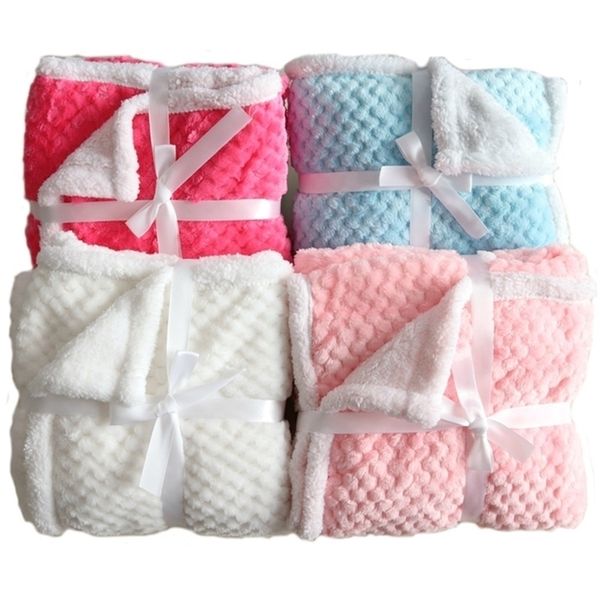 thermal fleece pineapple grid blanket infant swaddle envelope bebe stroller wrap for newborn baby bedding blankets y201009
thermal fleece pineapple grid blanket infant swaddle envelope bebe stroller wrap for newborn baby bedding blankets y201009