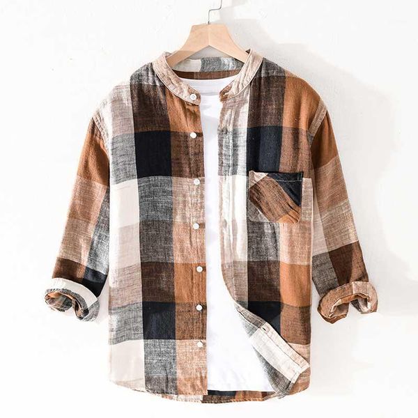 2020 summer brand cotton and linen plaid shirt men three-quarter sleeve stand collar shirts for men casual comfortable shirt1, White;black 
2020 summer brand cotton and linen plaid shirt men three-quarter sleeve stand collar shirts for men casual comfortable shirt1, White;black