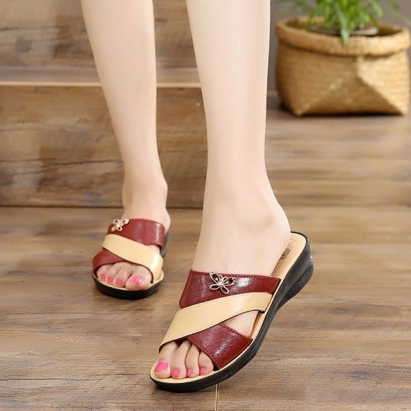 new wedge women sandals fashion summer beach slippers peep toe roman gladiator sandals platform butterfly women's shoes y200107, Black
new wedge women sandals fashion summer beach slippers peep toe roman gladiator sandals platform butterfly women's shoes y200107, Black