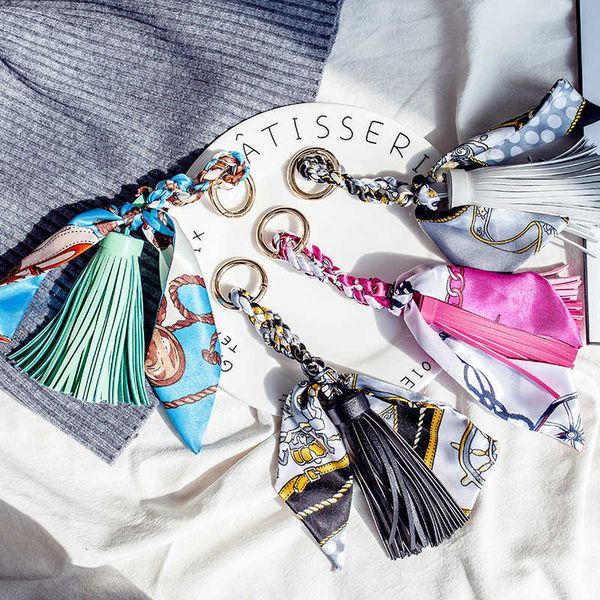 fashion key chain floral printed silk scarf panelled tassel key rings car keychains women bag purse chain pendant charm jewelry accessories, Slivery;golden
fashion key chain floral printed silk scarf panelled tassel key rings car keychains women bag purse chain pendant charm jewelry accessories, Slivery;golden
