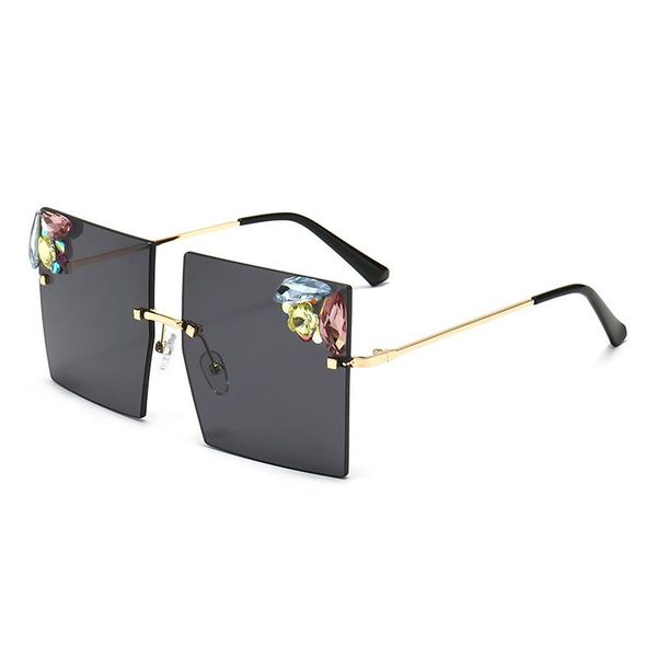 Oversized Luxury Crystal Diamond Sunglasses Women Fashion Shades UV400 Vintage Brand Sun Glasses Pink Candy Rhinestone Frame, White;black
Oversized Luxury Crystal Diamond Sunglasses Women Fashion Shades UV400 Vintage Brand Sun Glasses Pink Candy Rhinestone Frame, White;black