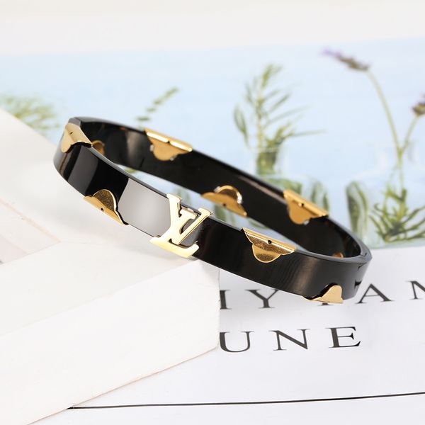 new arrival size 17cm black color mono gram flowers bangles gold plated bracelet stainless steel bracelets
new arrival size 17cm black color mono gram flowers bangles gold plated bracelet stainless steel bracelets